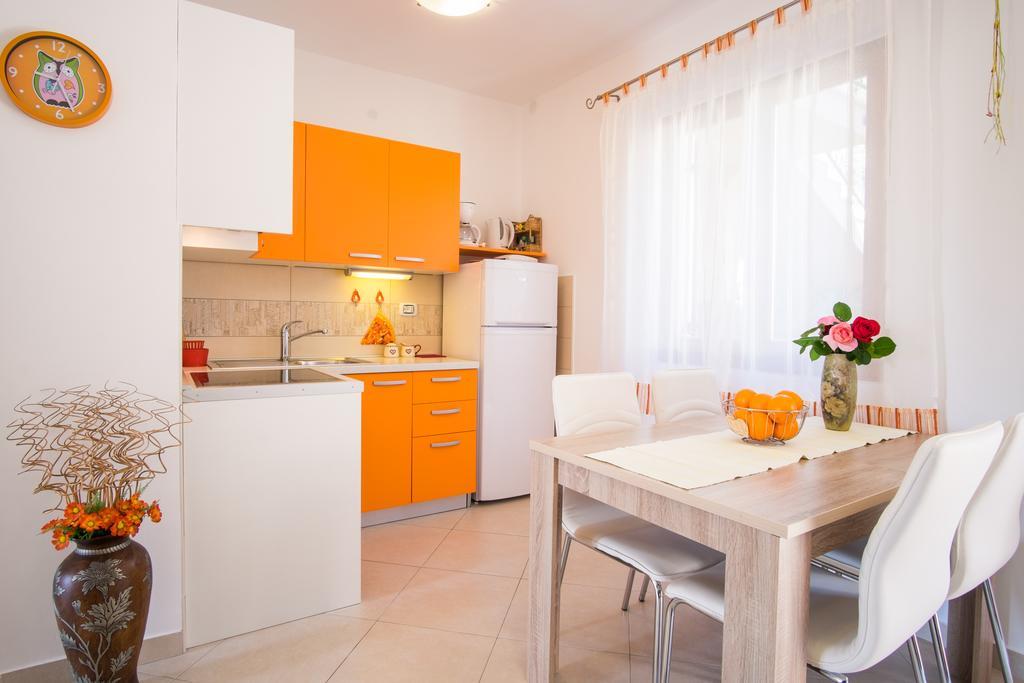 Apartments Iva Krk Town Εξωτερικό φωτογραφία